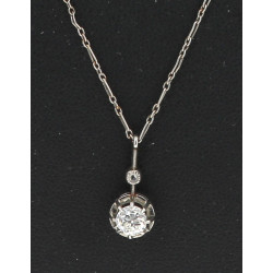 Pendentif serti d'un diamant en serti gr