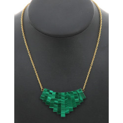 Collier en malachite forme draperie et m