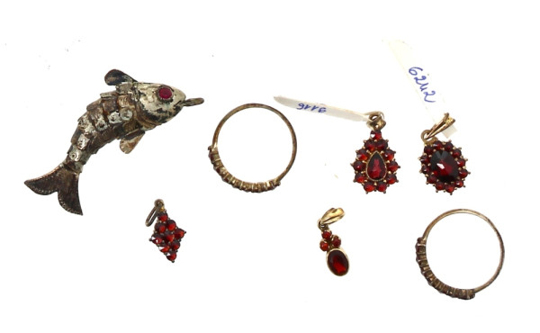 Lot de 7 bijoux en argent 900ème : un pe