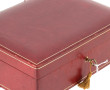 Coffret à bijoux en cuir rouge et filets