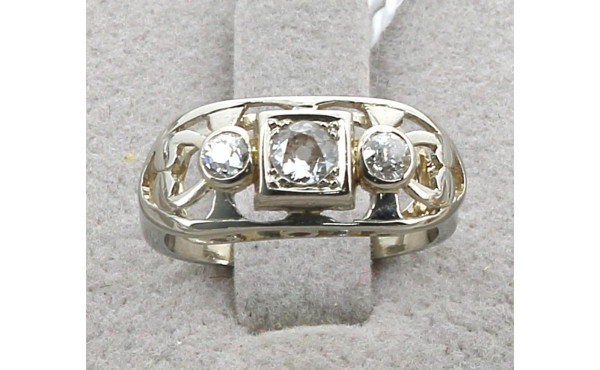 Bague ancienne style ART DECO en or gris