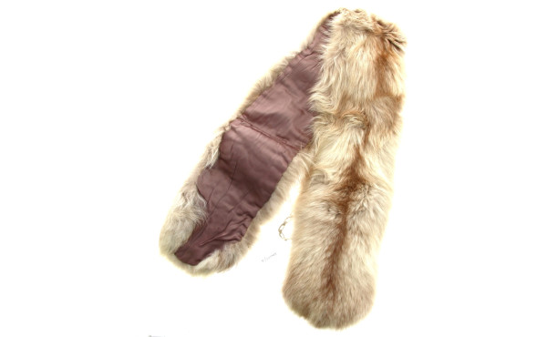 Col en renard argenté, "Au Tigre Royal" 