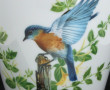 Vase en porcelaine à décor d'un oiseau b