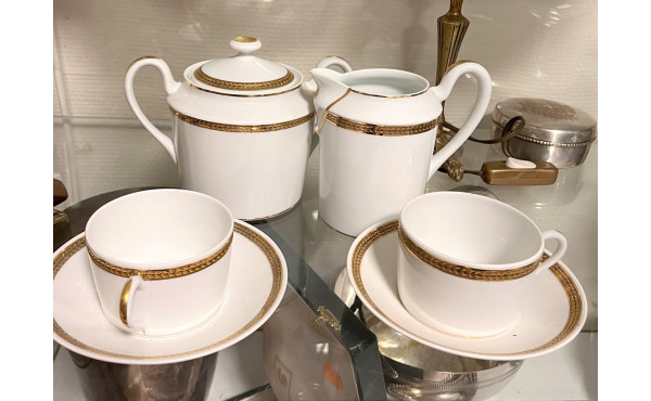 GIRAUD Limoges - Tête à tête en porcelai