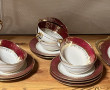 11 assiettes à dessert en porcelaine bor