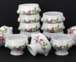 12 bouillons en porcelaine blanche à déc