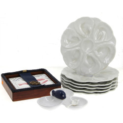6 assiettes à huîtres en porcelaine blan