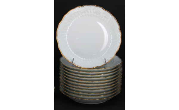 LIMOGES - Bel ensemble de 12 assiettes c