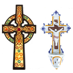 HB QUIMPER - Bénitier et croix d'appliqu