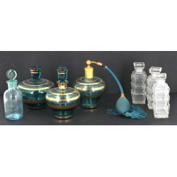 Ensemble de toilette en verre bleu et fi